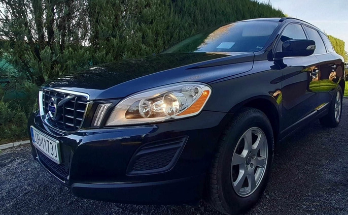 Volvo XC 60 cena 55900 przebieg: 263000, rok produkcji 2012 z Kolbuszowa małe 326